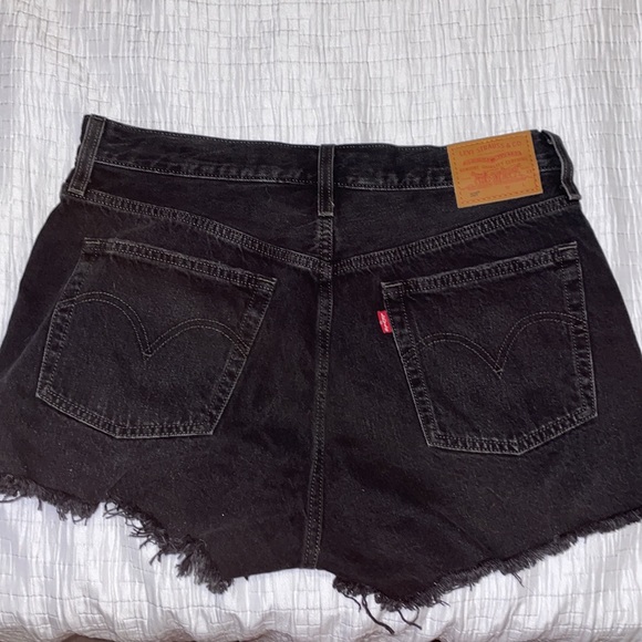 Levi’s 501 distressed sz 30 - Picture 2 of 6
